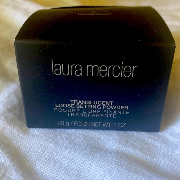 NEW | Laura Mercier Translucent Powder - Picture 3 of 5